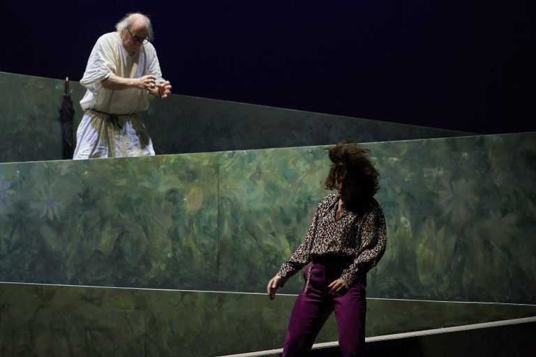 T22 Aristófanes_e_121